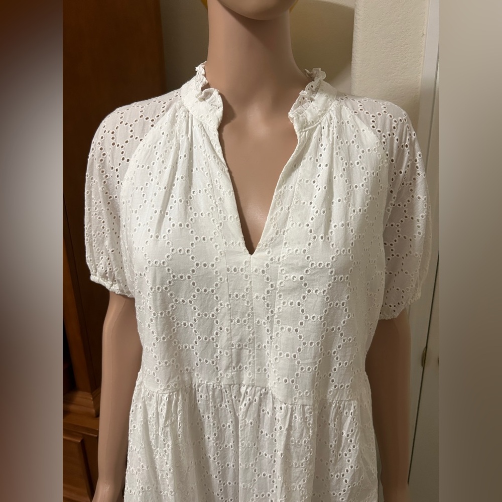 MSK Women's Babydoll Eyelet White V-Neck Tiered Short Sleeve Mini Dress. Size M. - Picture 3 of 5